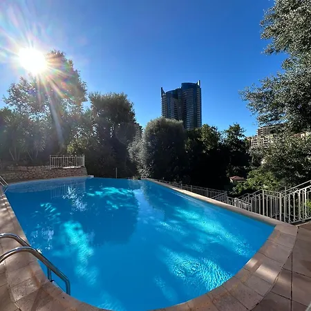 Апартаменты De Luxe Portes De - Vue - Piscine - Wifi