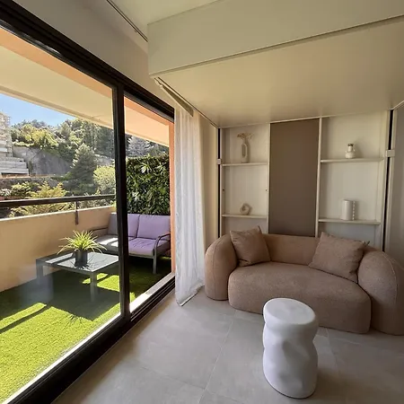 アパート De Luxe Portes De - Vue - Piscine - Wifi