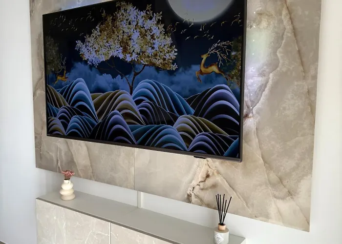 De Luxe Portes De - Vue - Piscine - Wifi Апартаменты